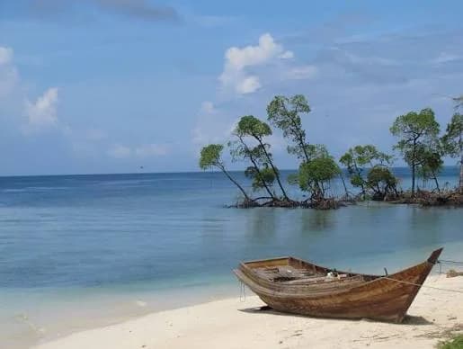 4 Nights / 5 Days — Island Highlights - Andaman Island Tour
